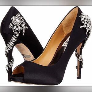 Badgley Mischka “Royal” Crystal Embellished Peep-Toe Pumps Black – Size 7.5